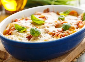 Pasta al horno gratinada con mozzarella